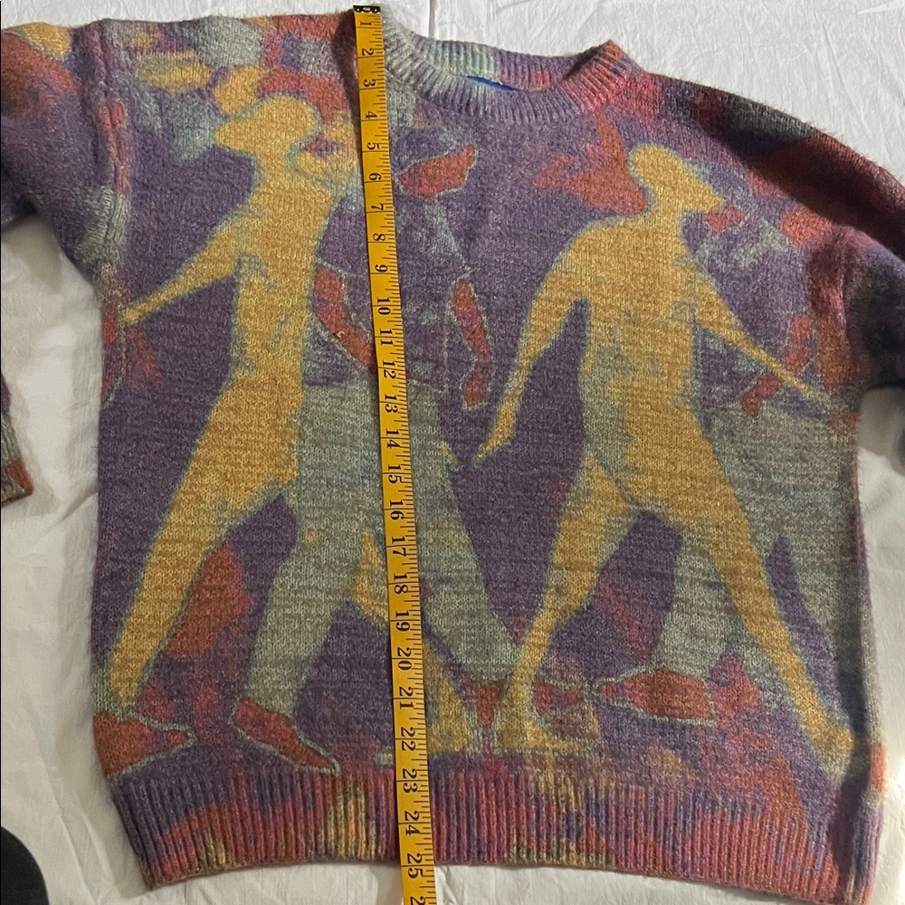 Aelfric Eden Multicolor Graphic Sweater - Picture 6 of 10